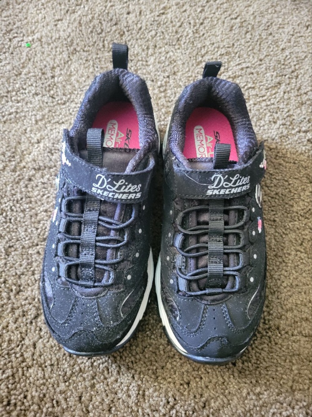 NWT - Child's Skechers SZ 12